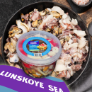 Коктейль: мидии, щупальца кальмара и крабовые палочки в рассоле "Лунское море" 480г